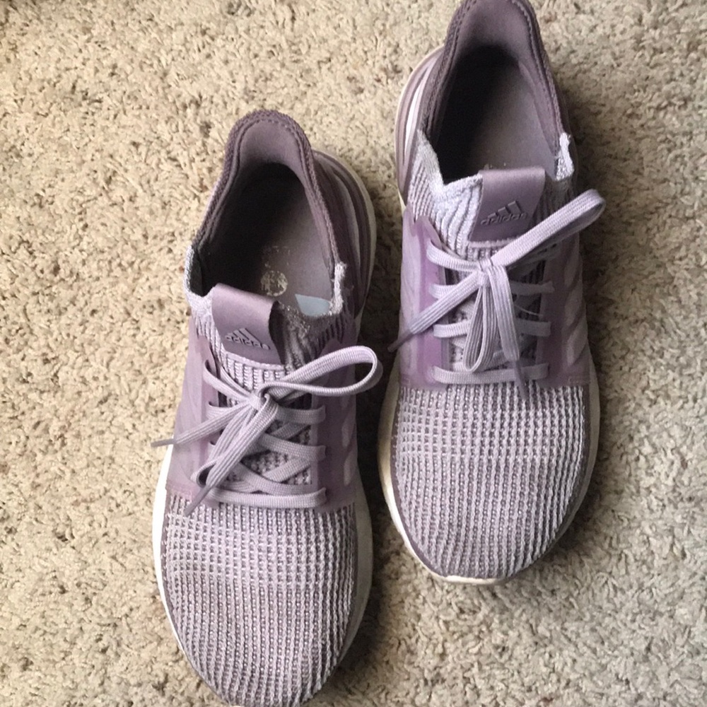 Womens Adidas Ultraboost Sz 8